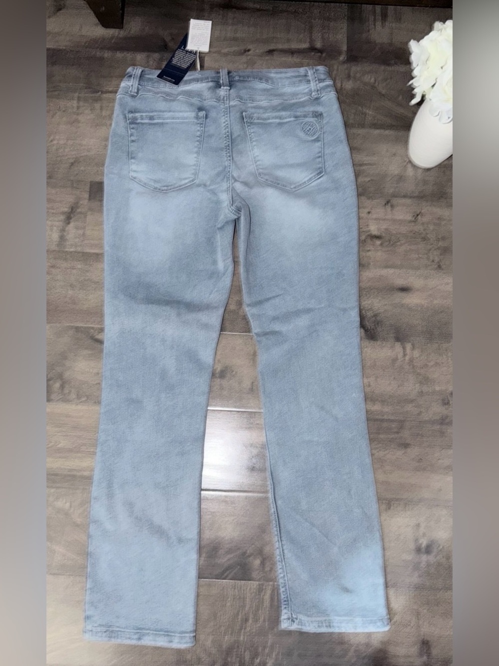 NWT Laurie Felt Silky 5 Pocket Easy Skinny Jean - Picture 3 of 10